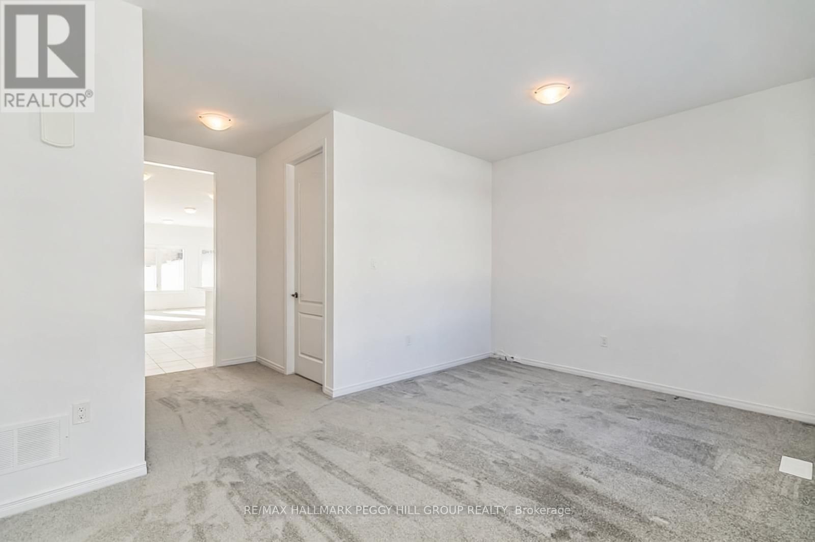 98 ISABELLA DRIVE Image 4