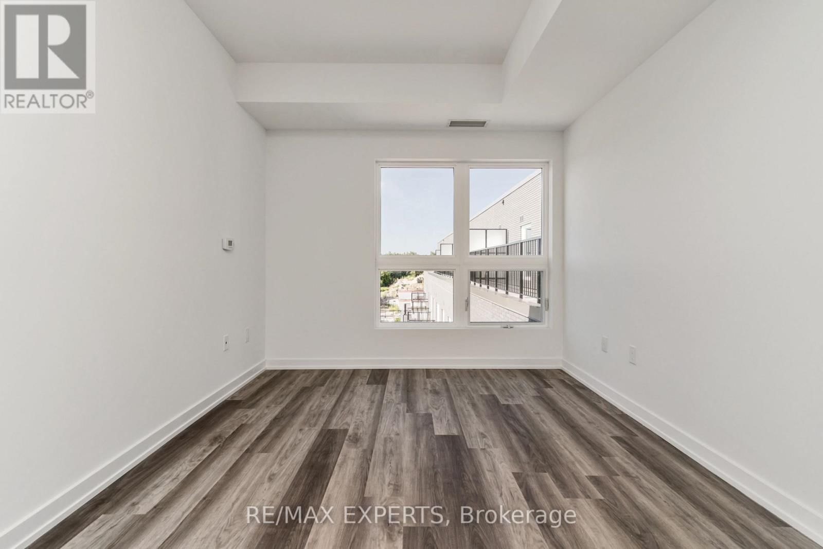 424 - 430 ESSA ROAD Image 11