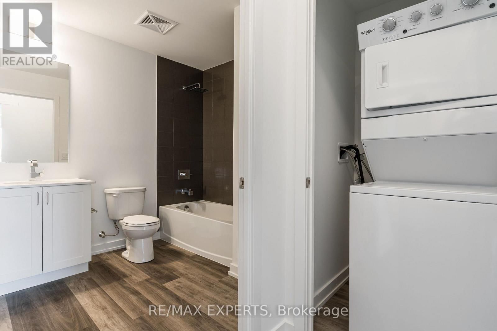 424 - 430 ESSA ROAD Image 17