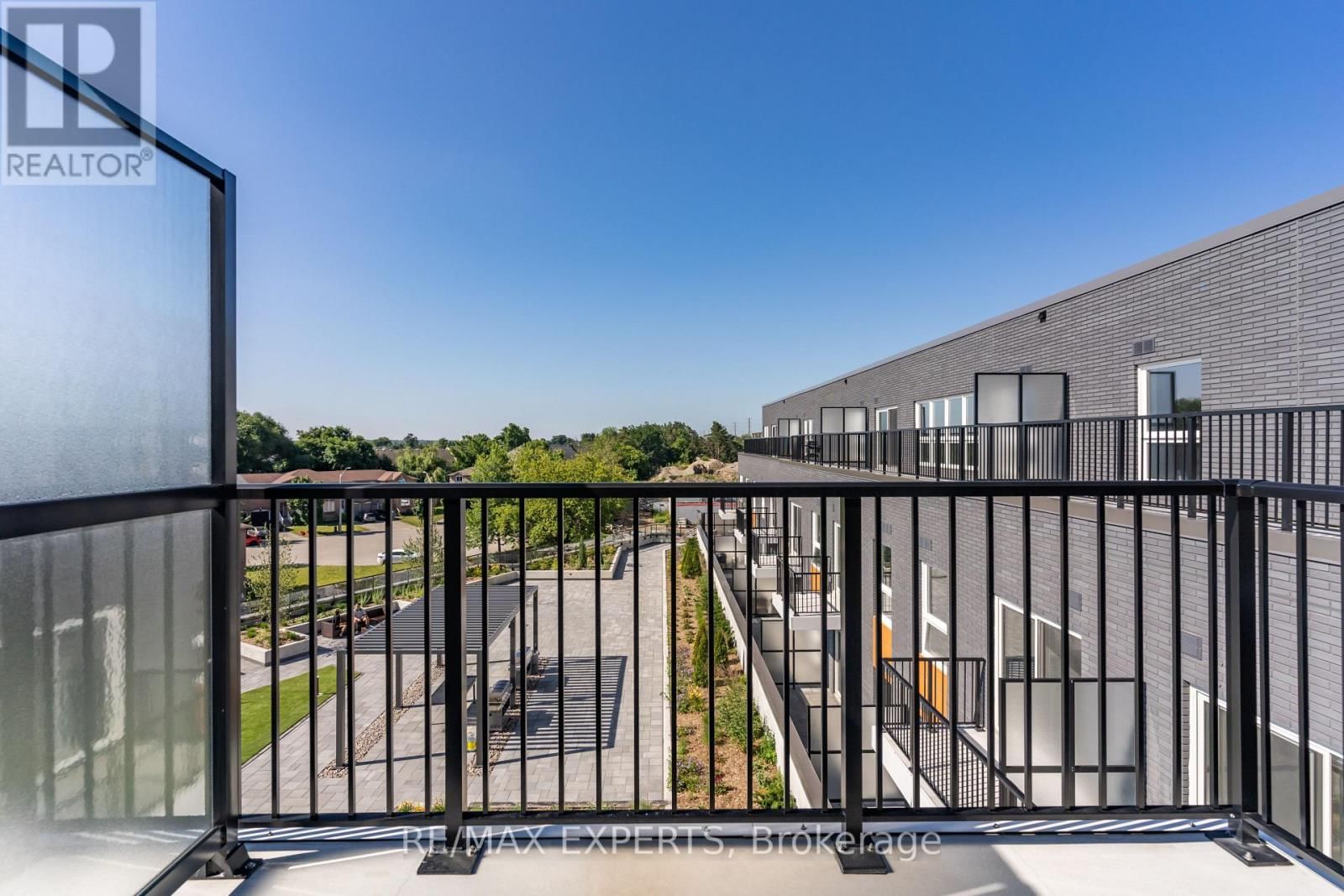 424 - 430 ESSA ROAD Image 18