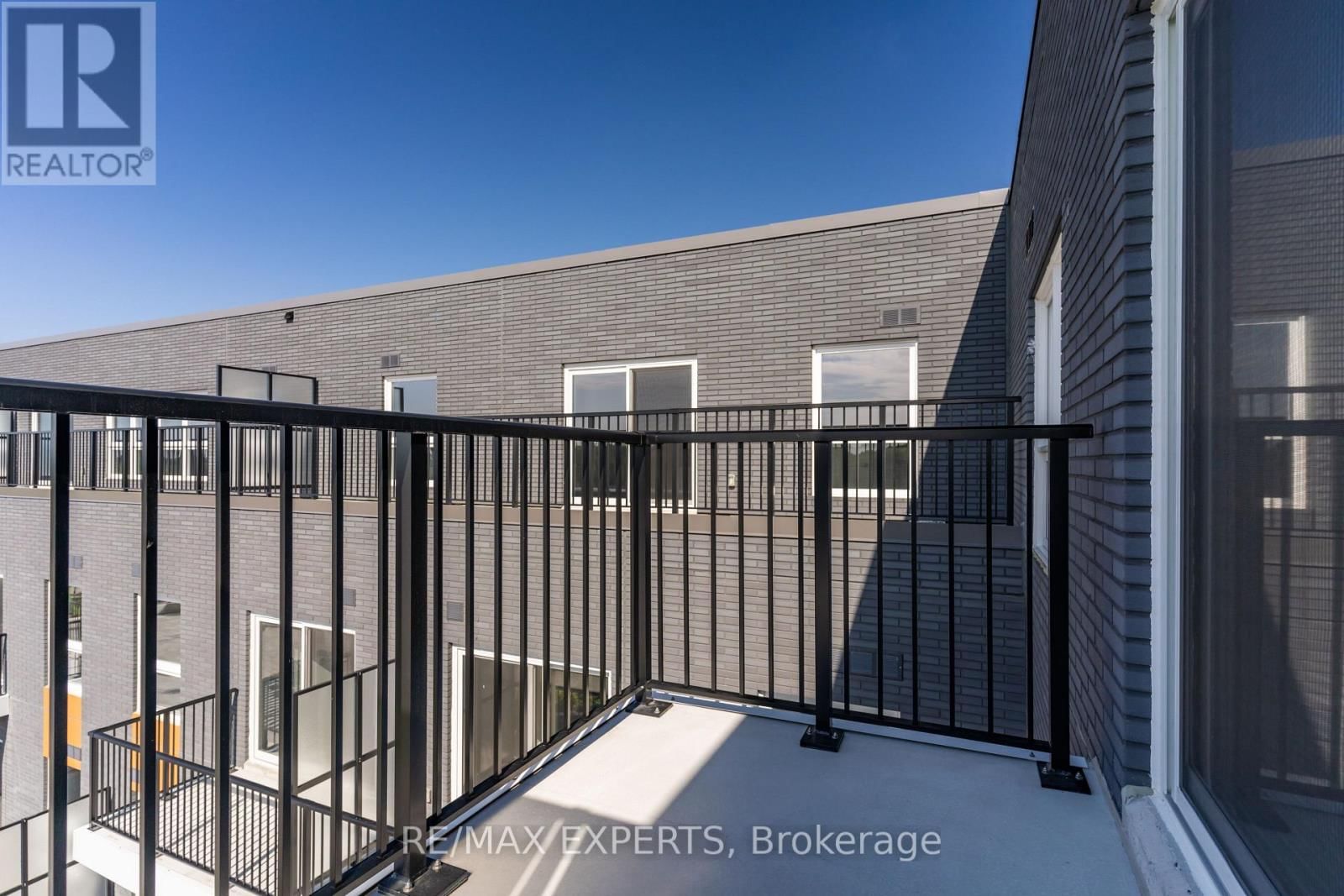 424 - 430 ESSA ROAD Image 19