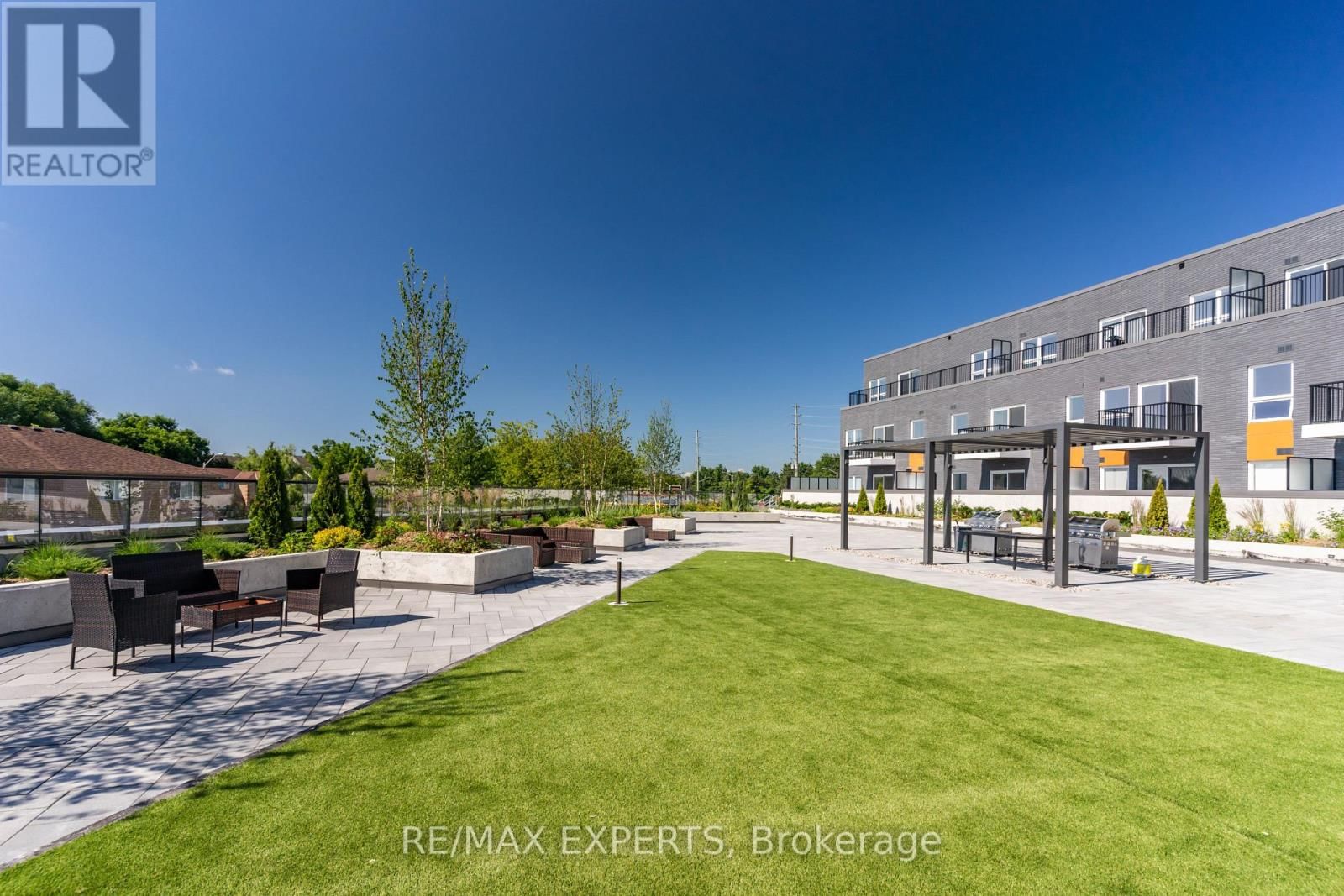 424 - 430 ESSA ROAD Image 24