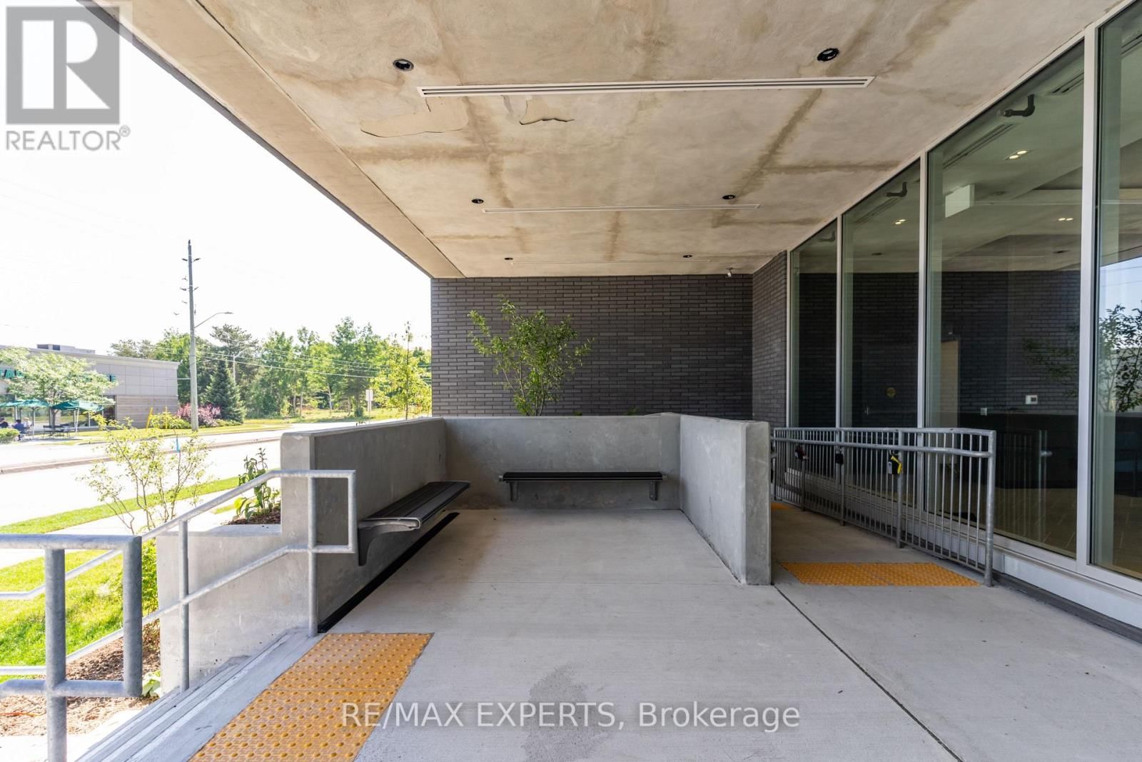 424 - 430 ESSA ROAD Image 25