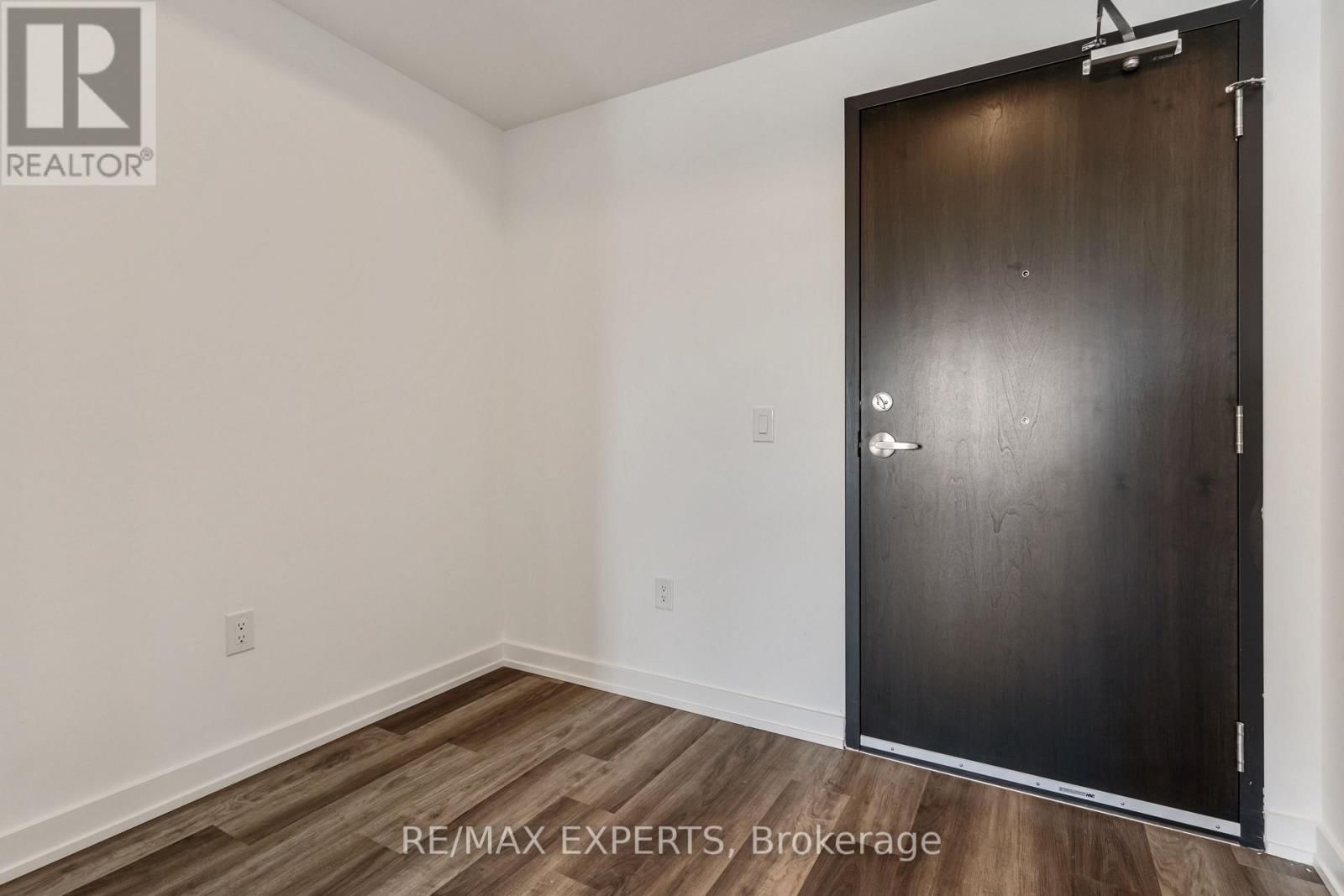 424 - 430 ESSA ROAD Image 5