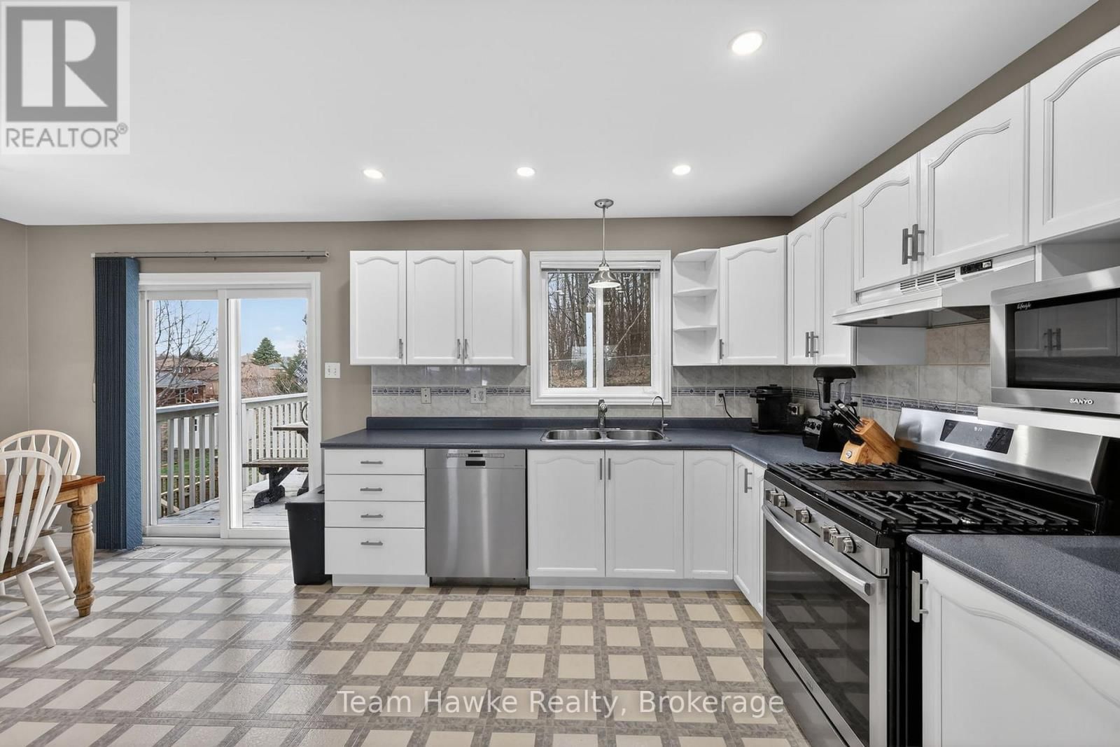 67 MARIA STREET Image 10