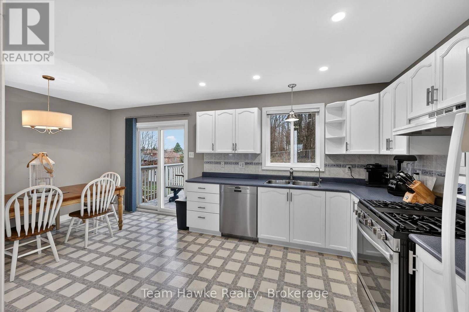 67 MARIA STREET Image 9