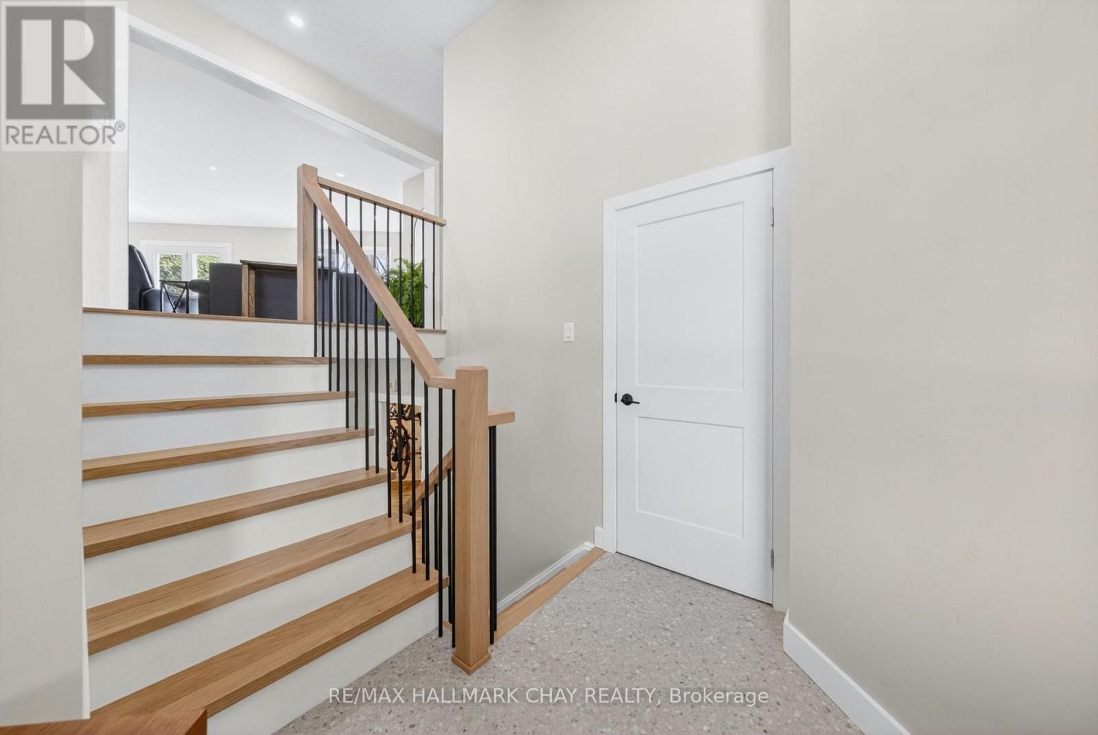 51 MCDERMITT TRAIL Image 4