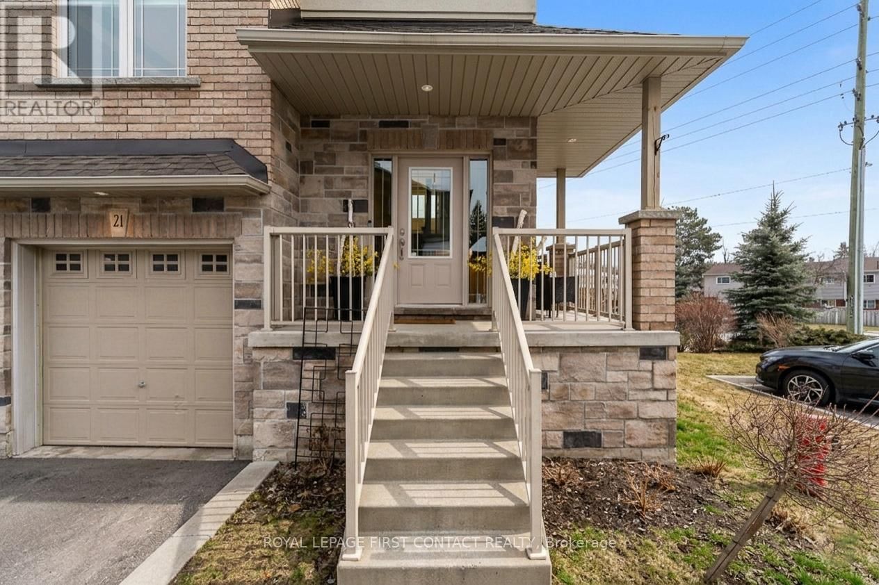 21 - 376 BLAKE STREET Image 2