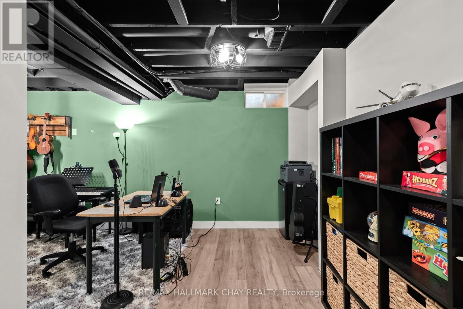 38 - 430 MAPLEVIEW DRIVE EAST Image 25