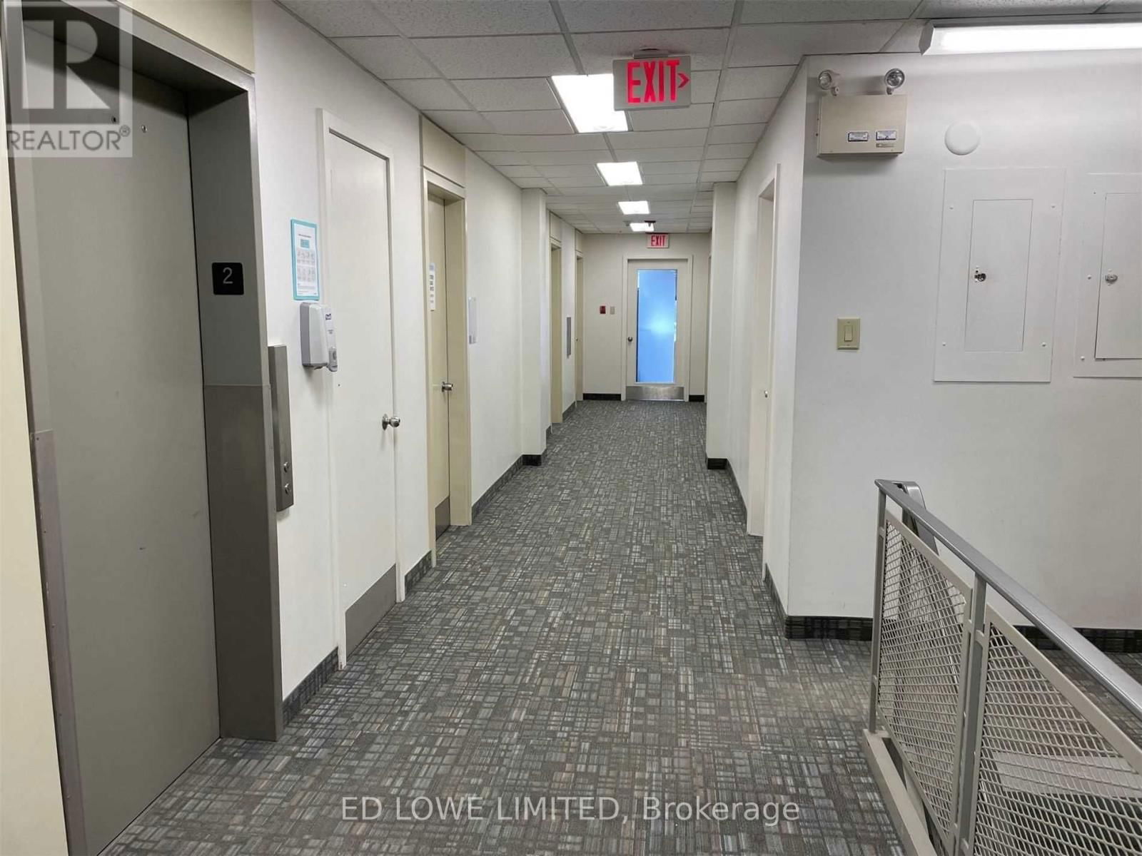 311 - 121 WELLINGTON STREET WEST Image 6