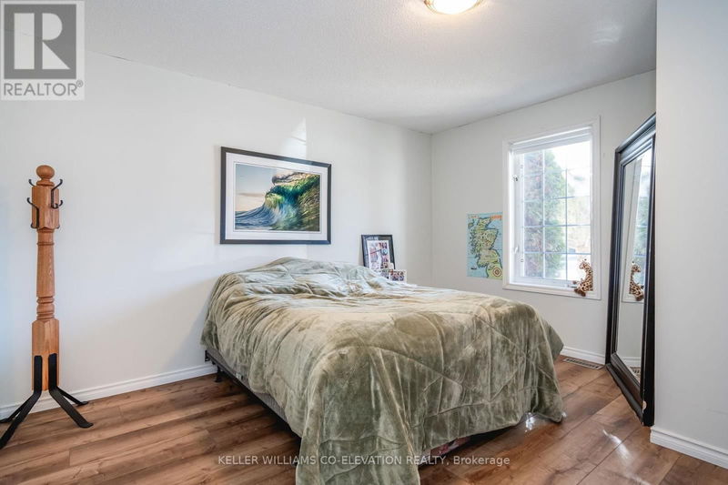 42 Wasaga Woods Circle  Wasaga Beach, L9Z2Y9 | Image 19