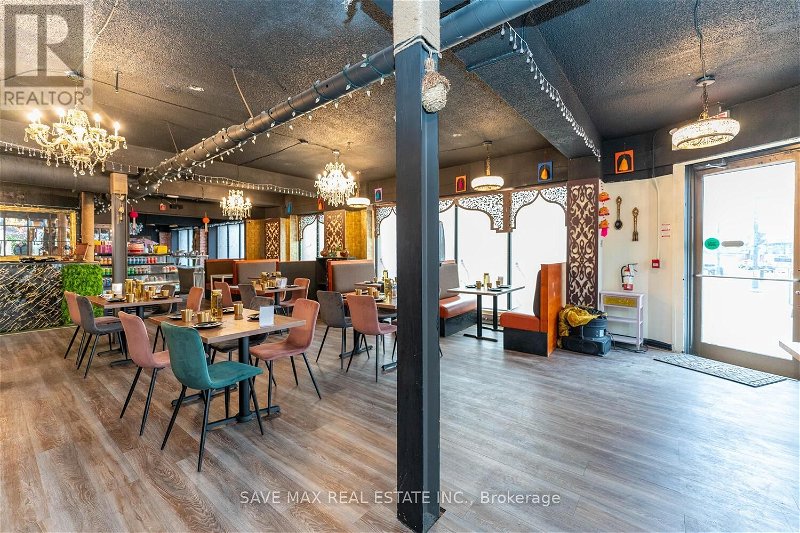 Image #1 of Restaurant for Sale at 94 Dunlop St W, Barrie, Ontario