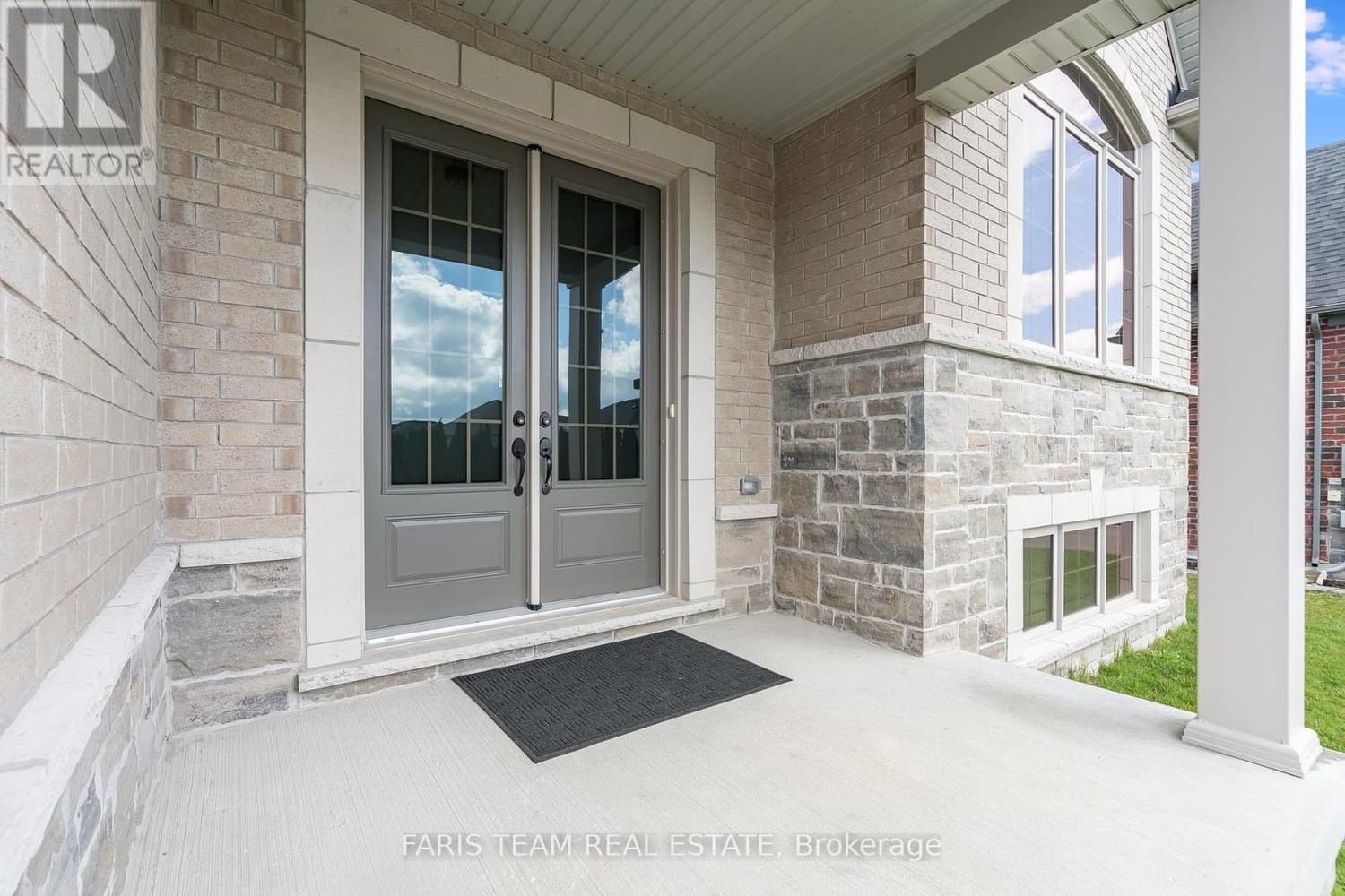 13 FAWNDALE CRES Image 3
