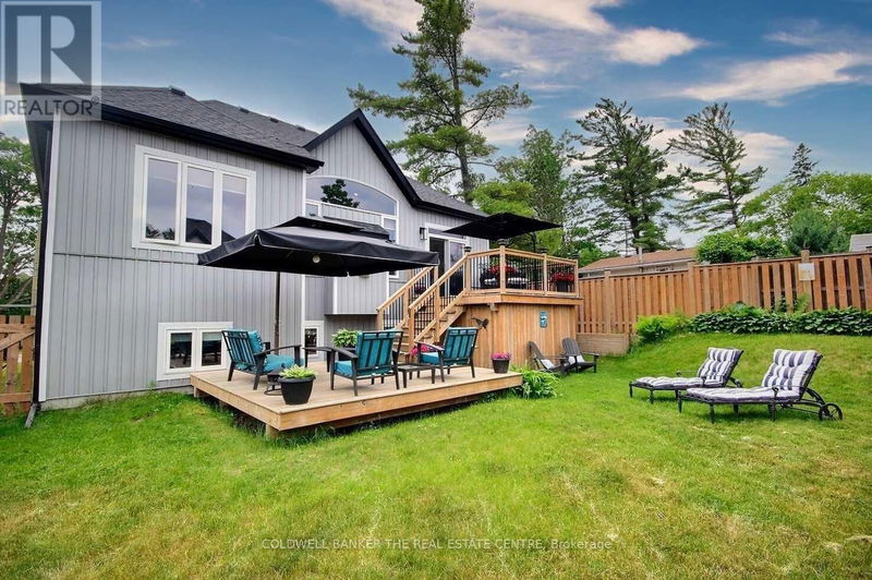 76 Old Mosley Street  Wasaga Beach, L9Z2J4 | Image 27