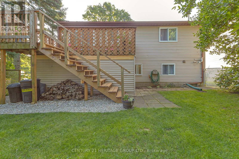 219 Burns Circle  Barrie (Letitia Heights), L4N6A5 | Image 22