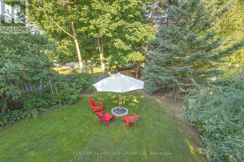 219 Burns Circle  Barrie (Letitia Heights), L4N6A5 | Image 23