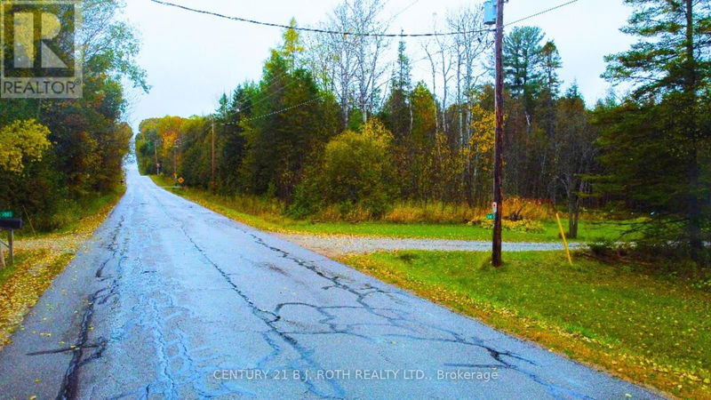 PT 7 8 Line North Oro-Medonte (Horseshoe Valley), L0K1E0 | Image 8