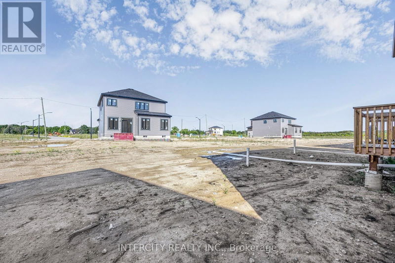 9 Mission Street  Wasaga Beach, L9Z0L8 | Image 28