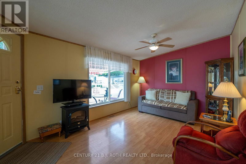 1390 Fox Street East Severn, L3V0V4 | Image 8