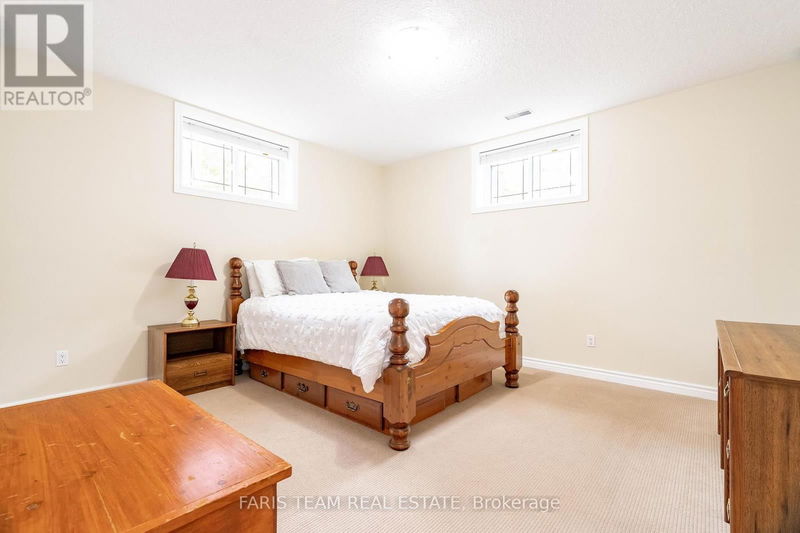 138 Knox Road East Wasaga Beach, L9Z2T5 | Image 28