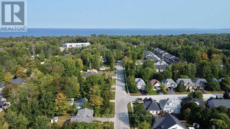 1 Cardinal Way  Wasaga Beach, L9Z3B6 | Image 7