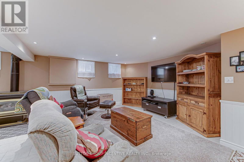 46 Skyline Drive  Orillia, L3V3V7 | Image 37