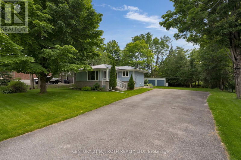 16 Joy Avenue  Oro-Medonte, L3V0J9 | Image 1