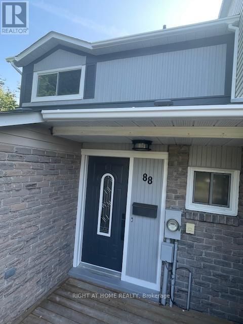 88 KIPLING PLACE Image 18