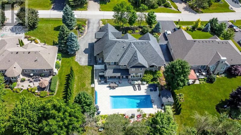 16 Bridle Path  Oro-Medonte (Horseshoe Valley), L0L2L0 | Image 32