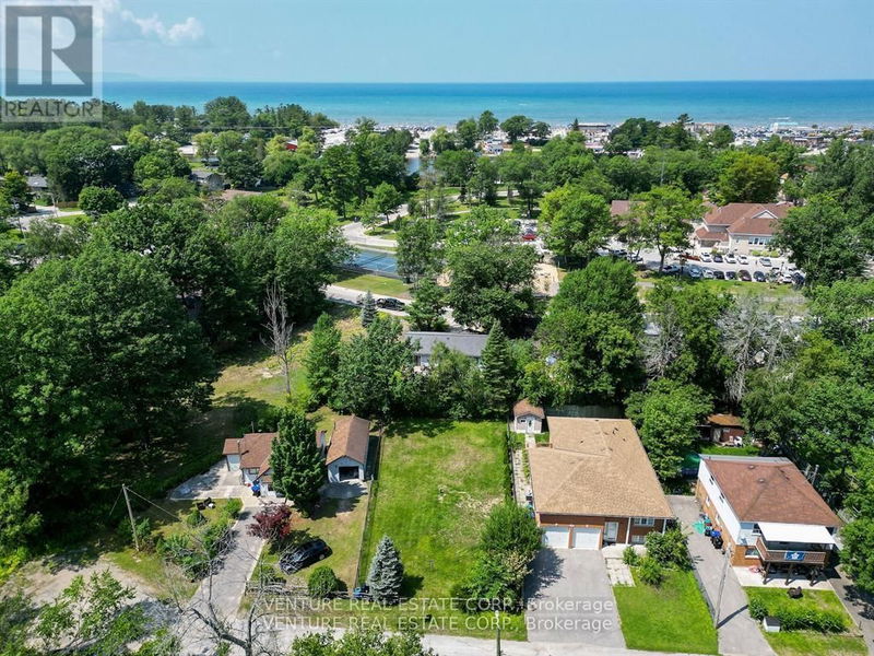 74 Forest Avenue  Wasaga Beach, L9Z2K4 | Image 3