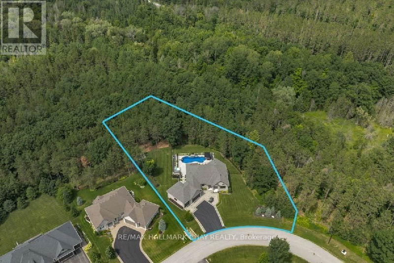 105 Mennill Drive  Springwater (Snow Valley), L0L1Y3 | Image 4