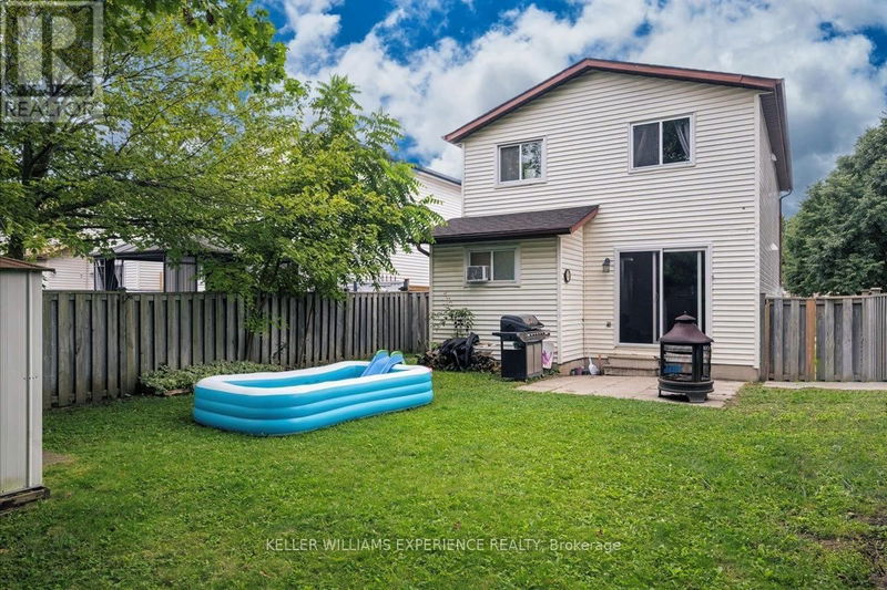 39 Laurie Crescent  Barrie (Wellington), L4M6C7 | Image 7