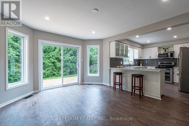 94 Lewis Drive  Orillia, L3V7R8 | Image 10