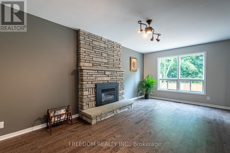 94 Lewis Drive  Orillia, L3V7R8 | Image 16