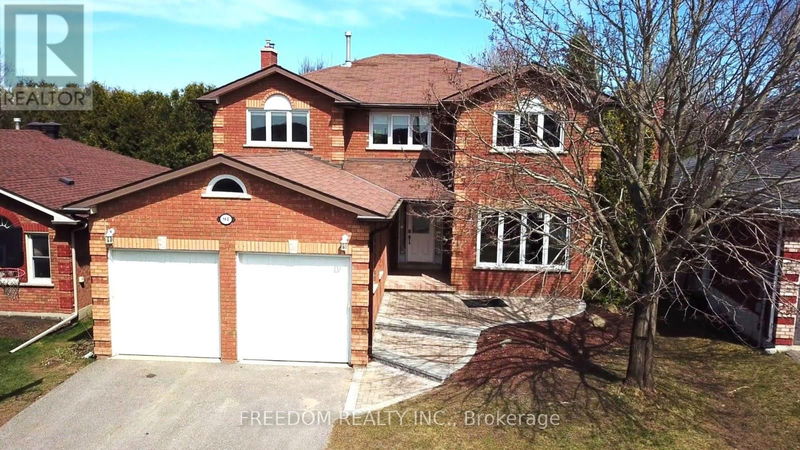 94 Lewis Drive  Orillia, L3V7R8 | Image 2