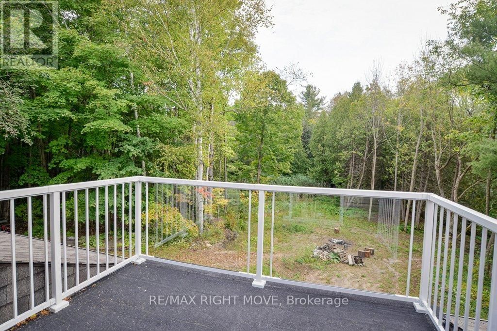 1390 WARMINSTER SIDEROAD Image 16