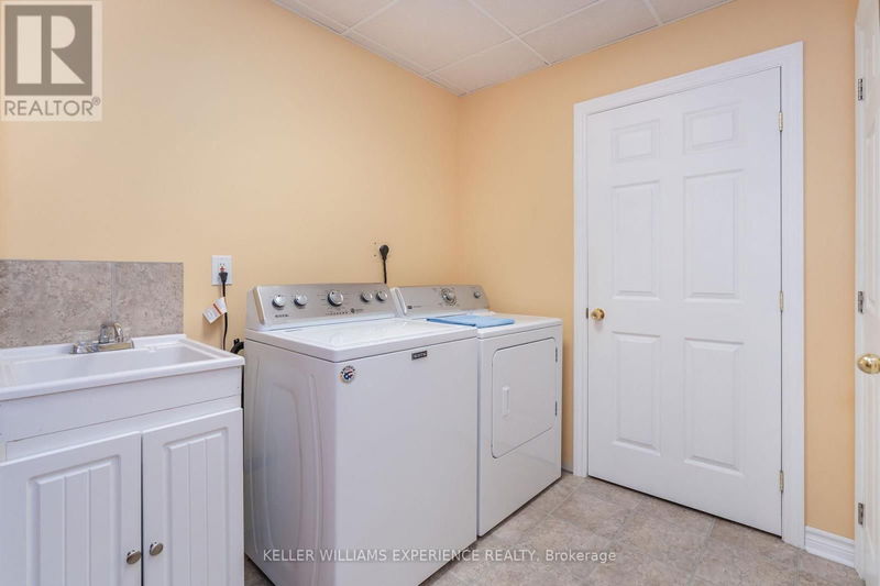 16 St Amant Road  Penetanguishene, L9M0A1 | Image 27