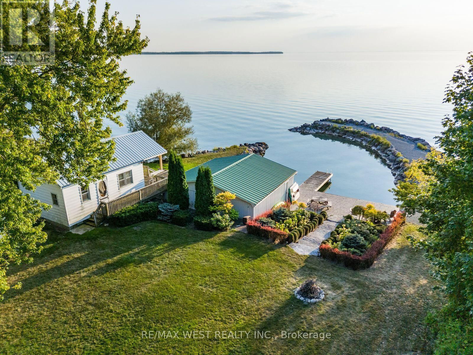 1668 LAKESHORE DRIVE Image 3