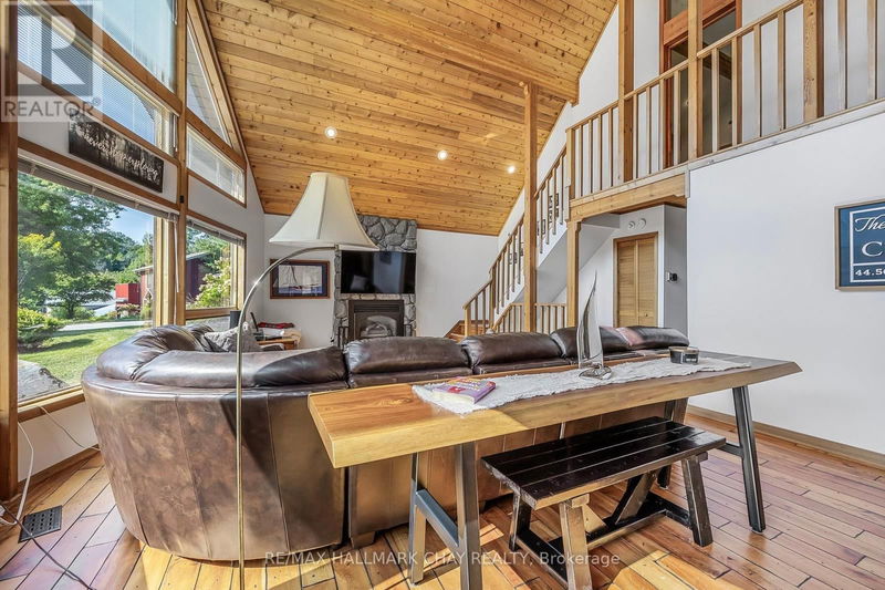 37 Pine Ridge Trail  Oro-Medonte (Horseshoe Valley), L4M4Y8 | Image 13