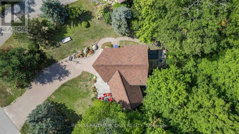 37 Pine Ridge Trail  Oro-Medonte (Horseshoe Valley), L4M4Y8 | Image 39