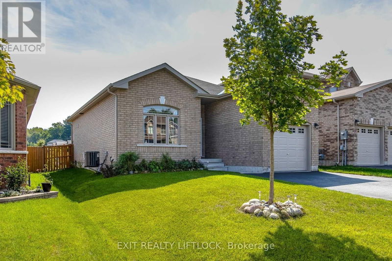 8 Beausoleil Drive  Penetanguishene, L9M0V8 | Image 23