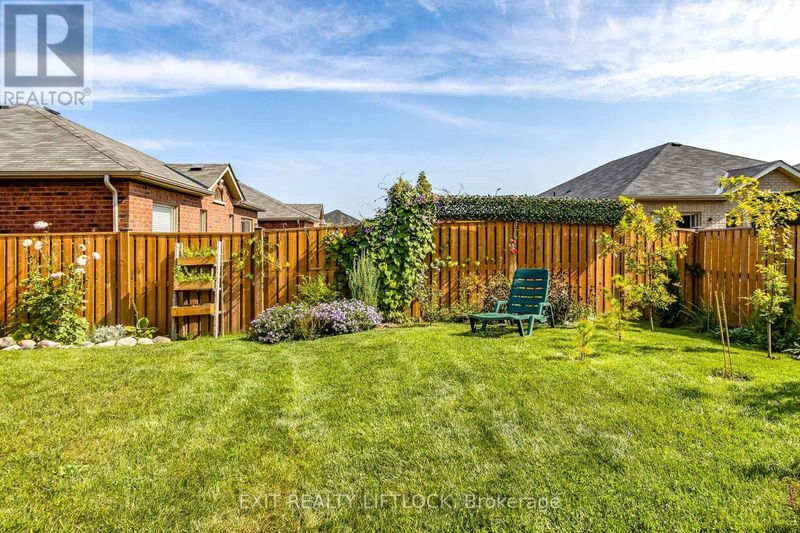 8 Beausoleil Drive  Penetanguishene, L9M0V8 | Image 28