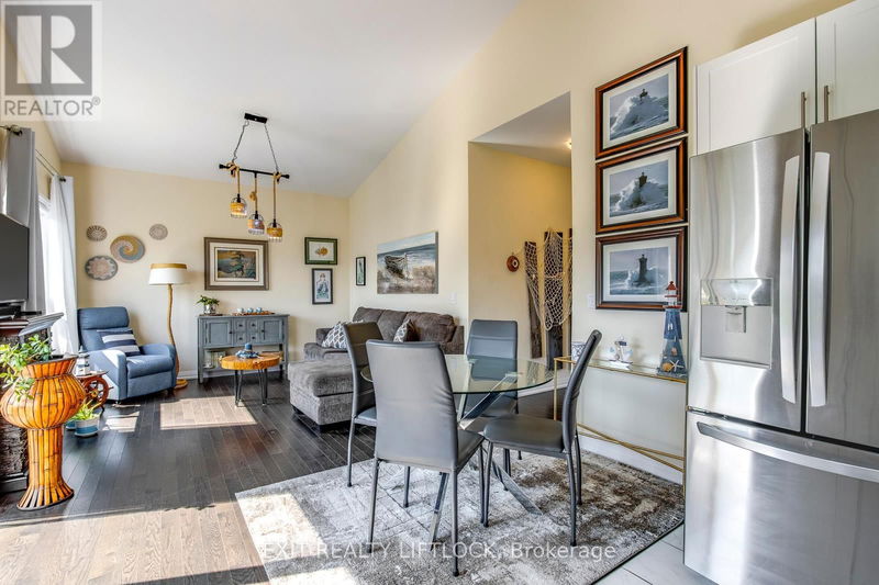 8 Beausoleil Drive  Penetanguishene, L9M0V8 | Image 7