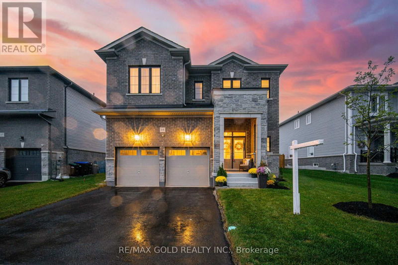 15 Autumn Drive  Wasaga Beach, L9Z0K7 | Image 1