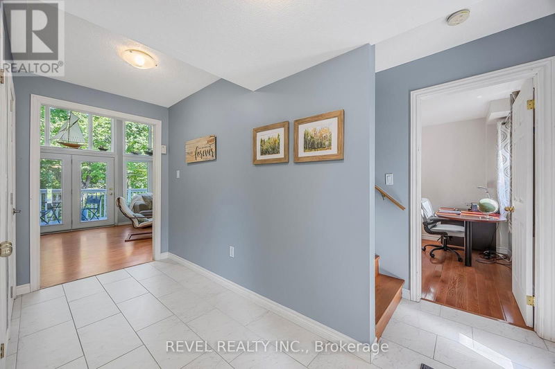 10 Musquake Court  Tiny, L9M0B2 | Image 3