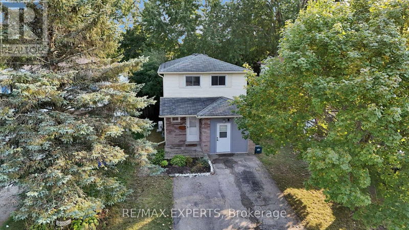 79 Corbett Drive  Barrie (Grove East), L4M5V5 | Image 1