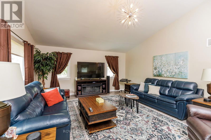 18 Shannon Court  Collingwood, L9Y5N9 | Image 10