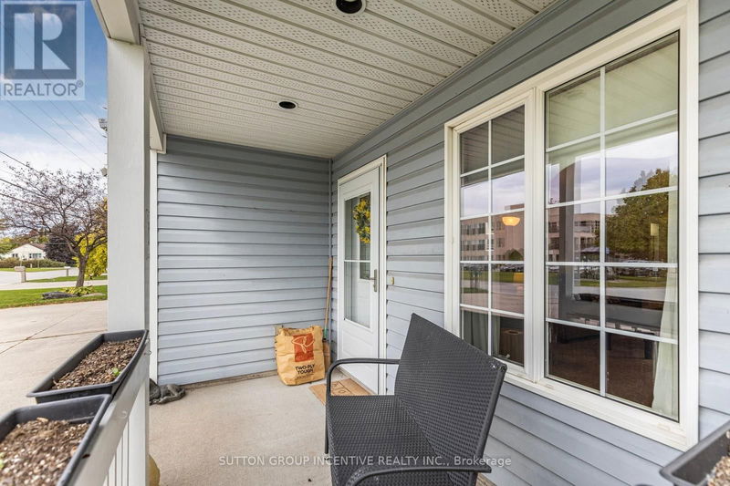 66 Raglan Street  Collingwood, L9Y5R2 | Image 3