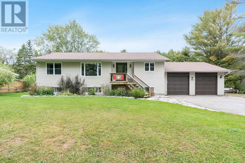 7955 Park Lane Crescent  Ramara, L0K2B0 | Image 1