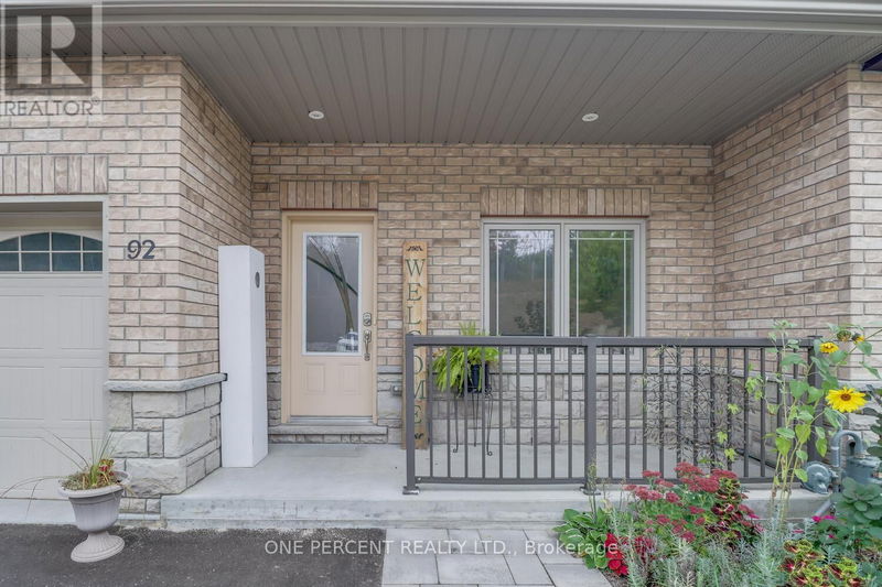 92 Lily Drive  Orillia, L3V7A8 | Image 3